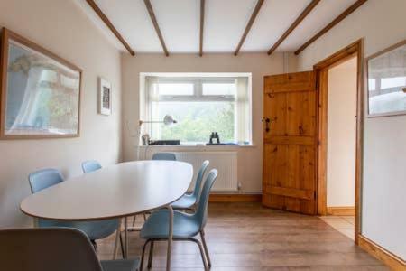 Selah Cottage, 21 Queen Street Pontrhydyfen Екстериор снимка