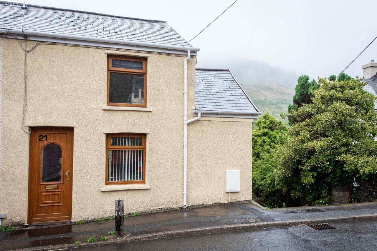 Selah Cottage, 21 Queen Street Pontrhydyfen Екстериор снимка